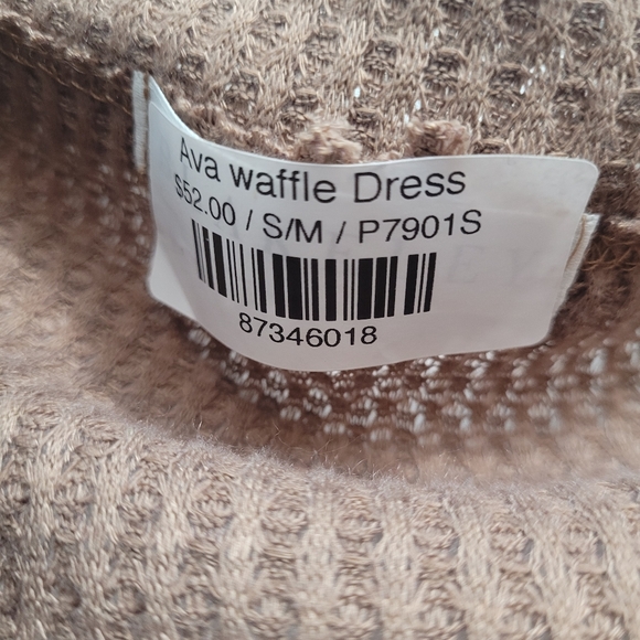 Mocha waffle knit midi dress S/M - Picture 4 of 4